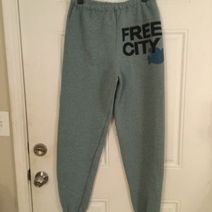 Freecity sweatpants